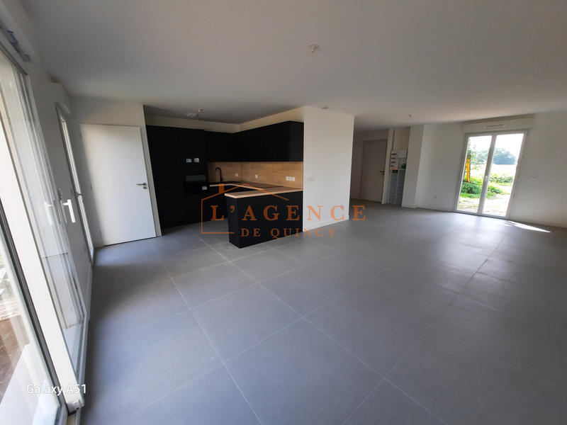 Maison - 93 m² - 4 pièces