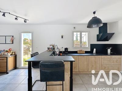 Maison - 88 m² - 5 pièces