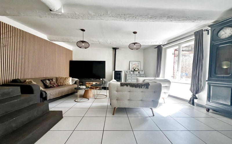 Maison - 150 m² - 4 pièces