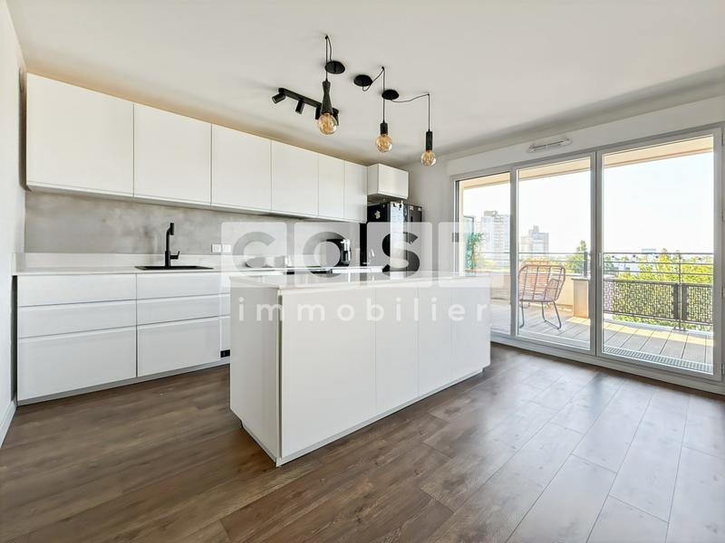 Appartement - 81 m² - 4 pièces