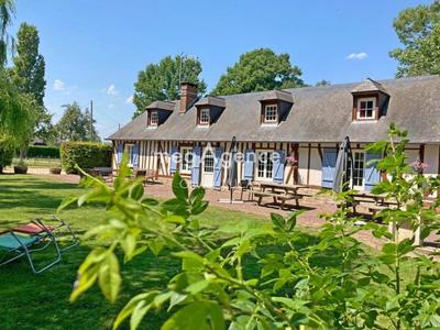 Local commercial - 124 m² - 6 pièces