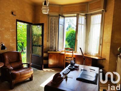 Maison - 227 m² - 7 pièces