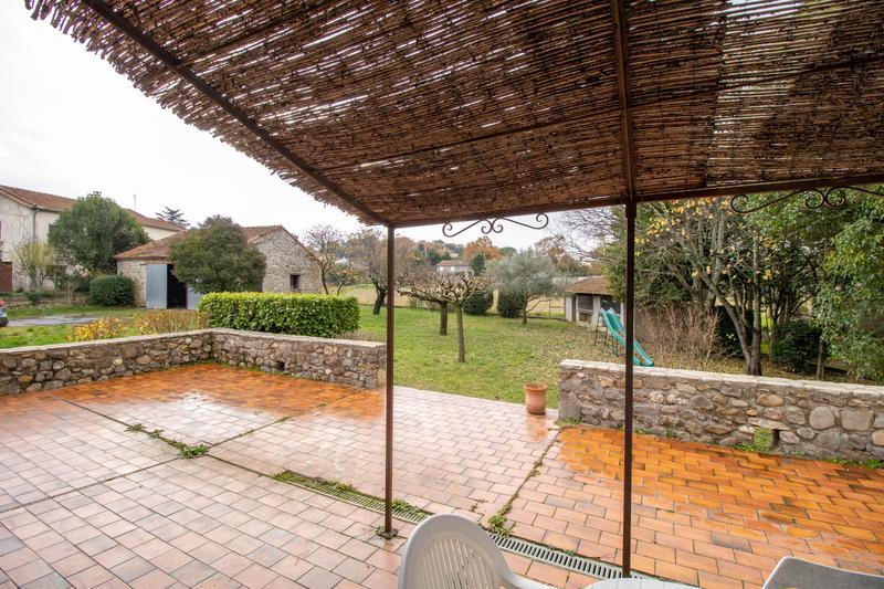 Villa - 138 m² - 8 pièces