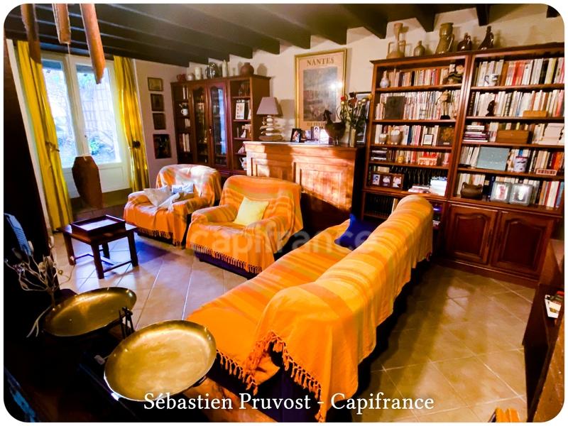 Maison en pierre - 143 m² - 5 pièces