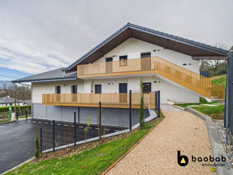 Appartement - 91 m² - 4 pièces