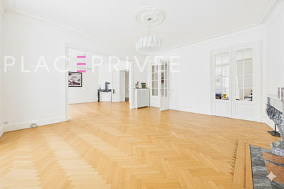 Appartement - 178 m² - 5 pièces