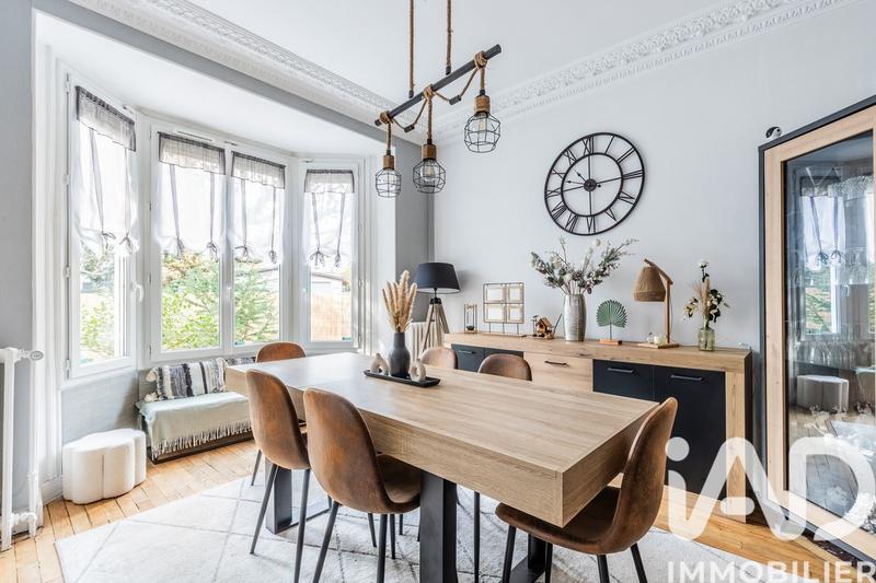 Maison - 122 m² - 6 pièces