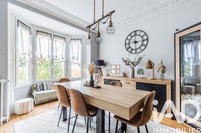 Maison - 122 m² - 6 pièces