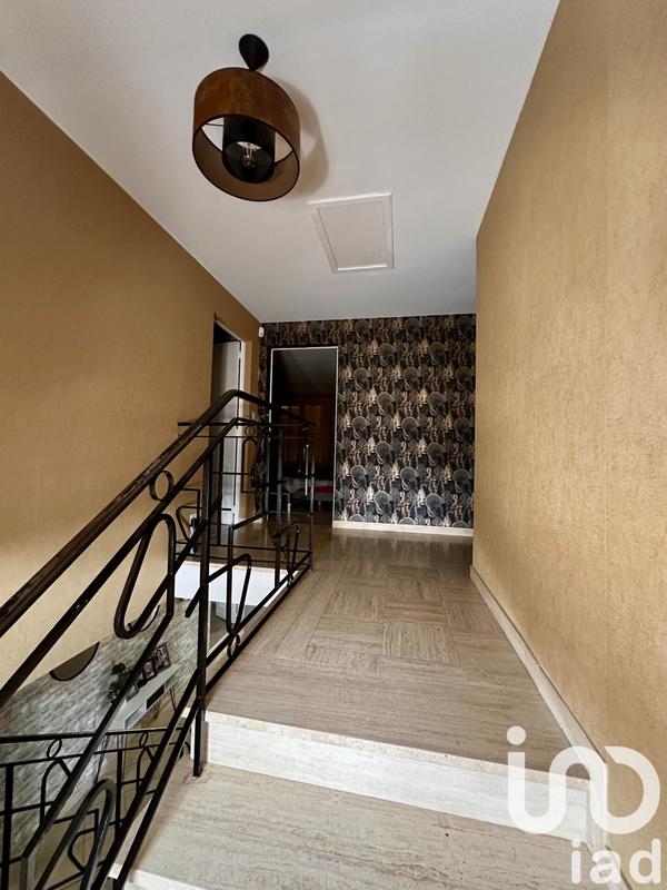 Maison de campagne - 300 m² - 9 pièces