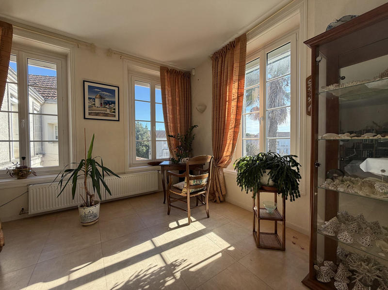 Viager - Maison - 288 m² - 7 pièces