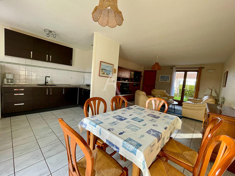 Maison - 95 m² - 4 pièces