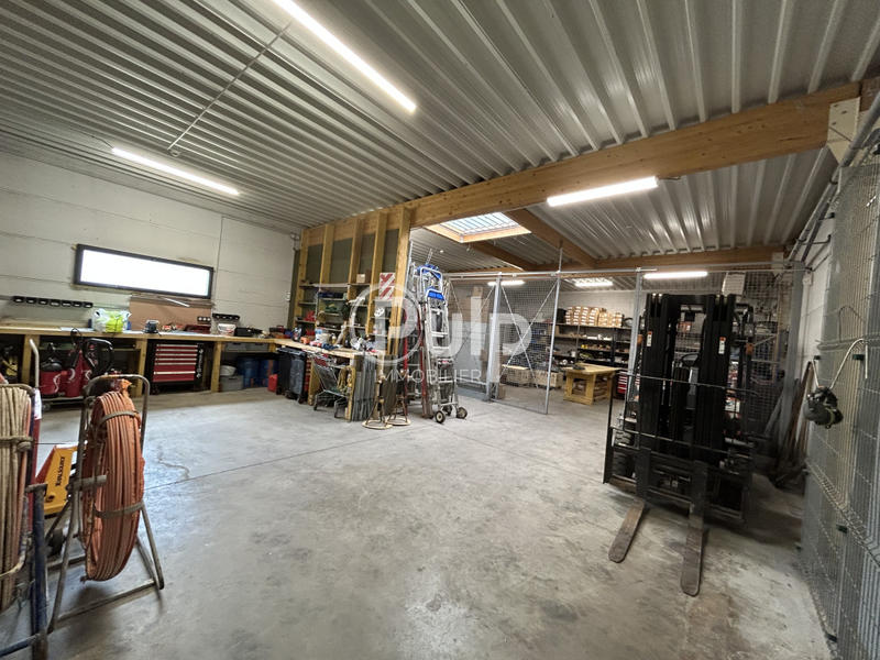 Industrie - 416 m²