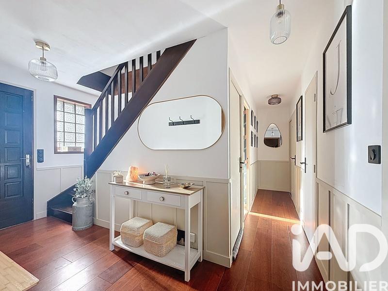 Maison - 100 m² - 4 pièces