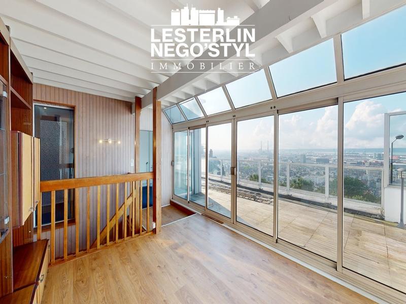 Maison - 152 m² - 6 pièces