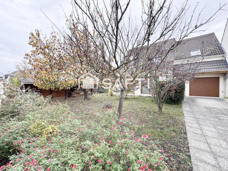 Maison - 146 m² - 6 pièces