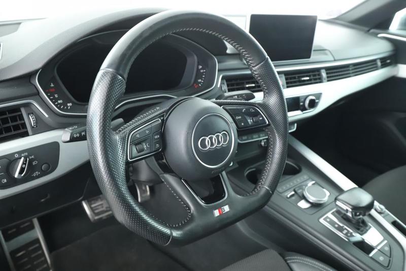 Audi A4 1.4 Tfsi s line s tronic 150 ch