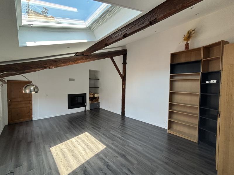 Appartement - 104 m² - 3 pièces