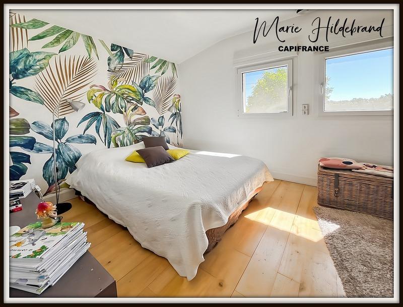 Maison - 396 m² - 10 pièces