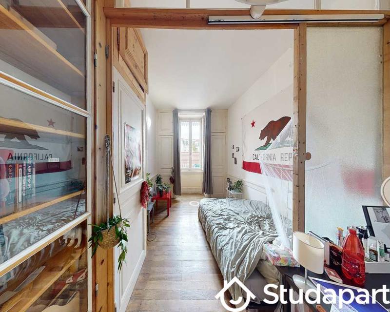 Chambre - 50 m² - 1 pièce