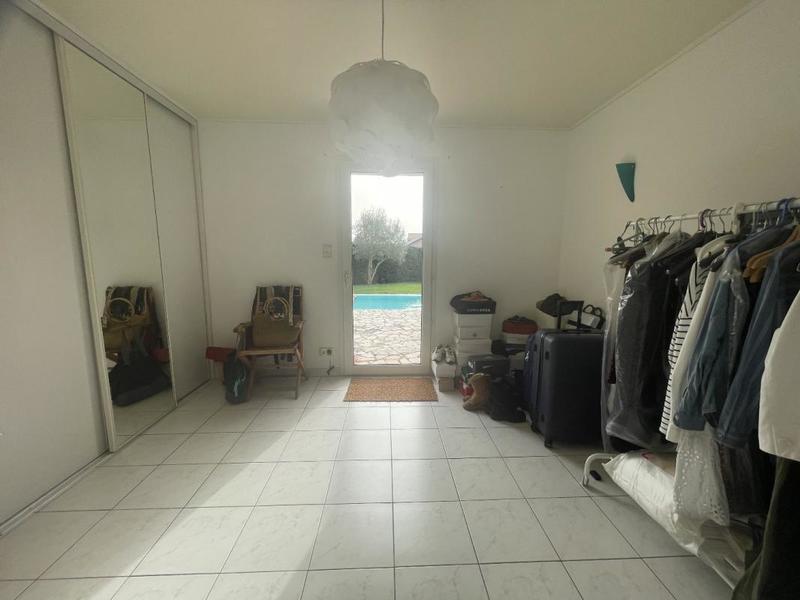 Maison - 197 m² - 6 pièces