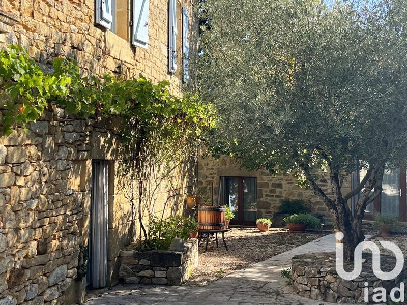 Maison de campagne - 276 m² - 11 pièces