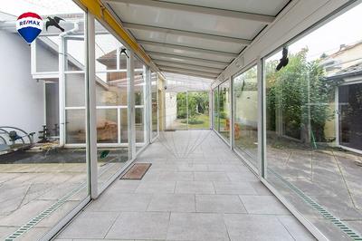 Immeuble - 225 m² - 8 pièces