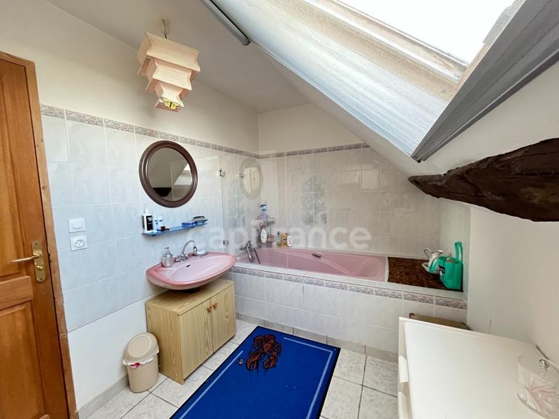 Maison - 122 m² - 6 pièces