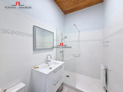 Maison - 134 m² - 8 pièces