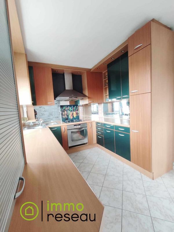 Immeuble - 220 m² - 2 pièces