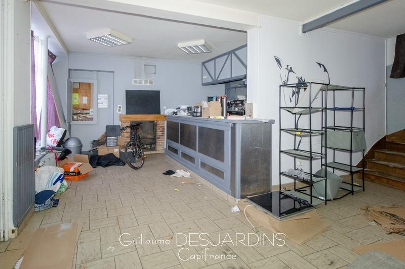 Immeuble - 150 m² - 8 pièces