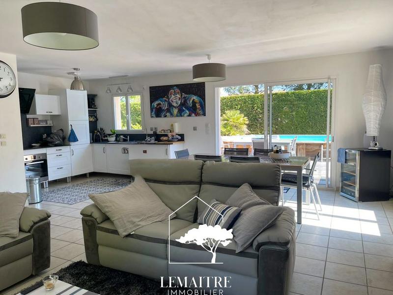 Maison - 101 m² - 4 pièces