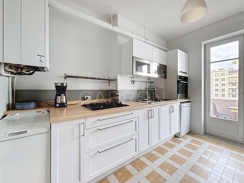 Appartement - 76 m² - 3 pièces