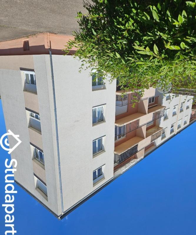 Appartement - 70 m² - 4 pièces