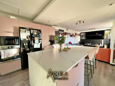 Maison - 81 m² - 3 pièces