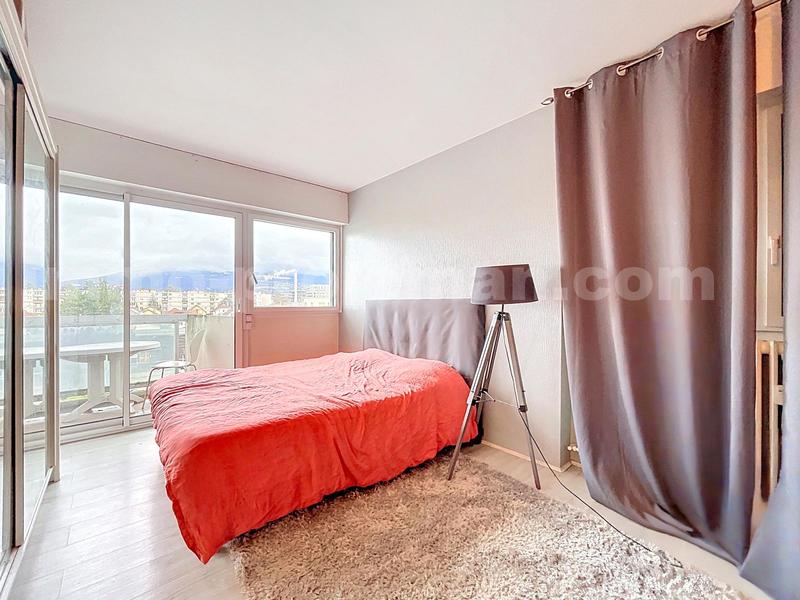 Appartement - 130 m² - 4 pièces