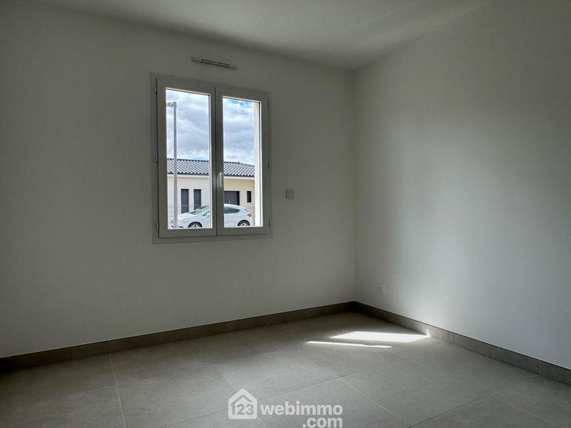 Maison - 95 m² - 4 pièces