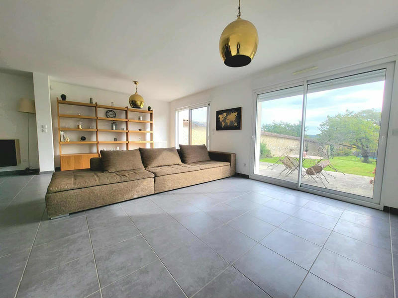 Maison contemporaine - 145 m² - 7 pièces