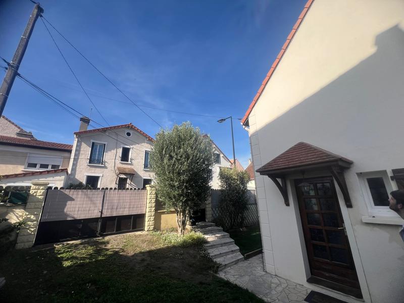 Maison - 75 m² - 4 pièces