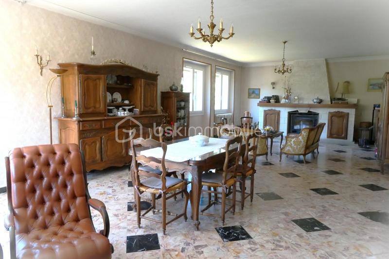 Maison de maîtres - 200 m² - 5 pièces