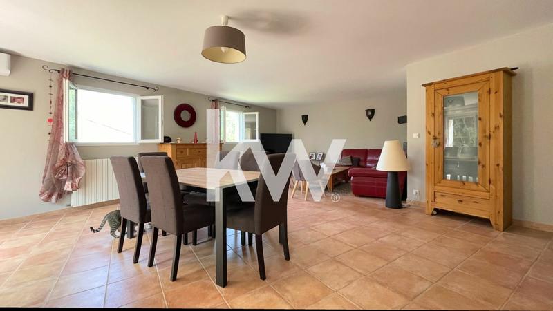 Maison - 118 m² - 5 pièces