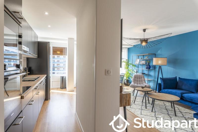 Chambre - 10 m² - 1 pièce