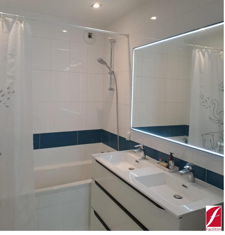 Maison - 151 m² - 6 pièces