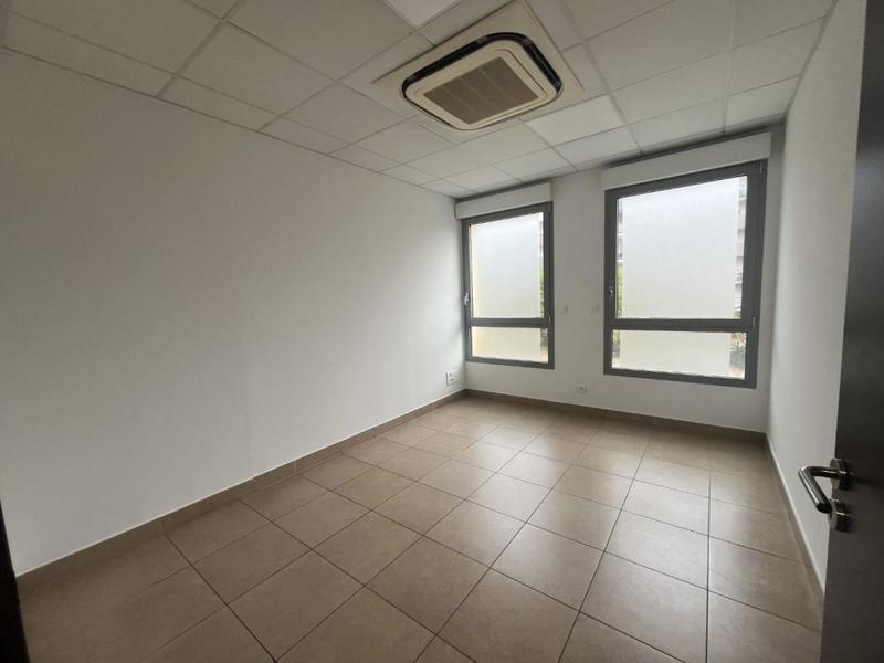 Bureau - 126 m²
