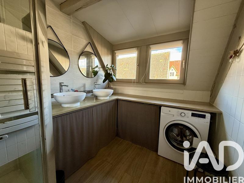 Appartement - 93 m² - 4 pièces