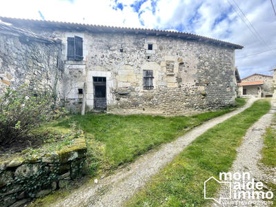 Maison ancienne - 200 m² - 1 pièce