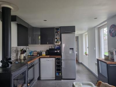 Maison - 85 m² - 5 pièces