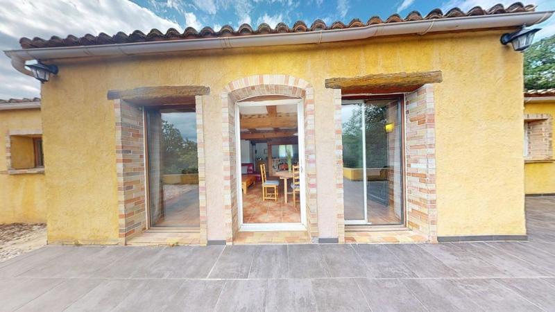 Maison - 130 m² - 4 pièces