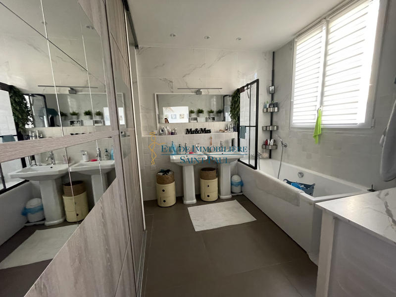 Maison - 135 m² - 4 pièces