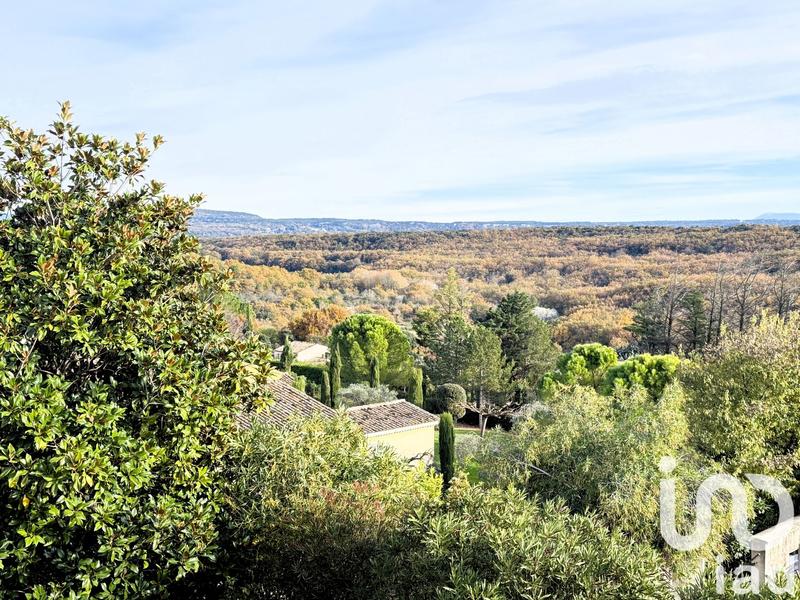 Maison - 240 m² - 10 pièces