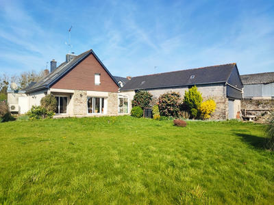 Maison - 160 m² - 7 pièces